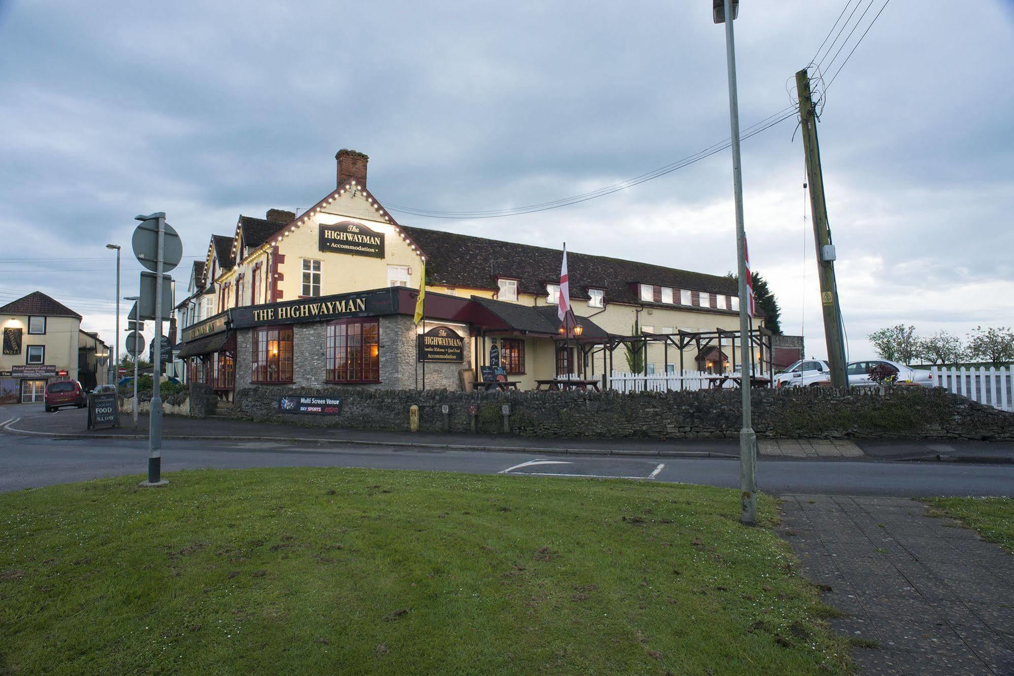 The Highwayman Inn – RelaxInnz Shepton Mallet Exterior foto