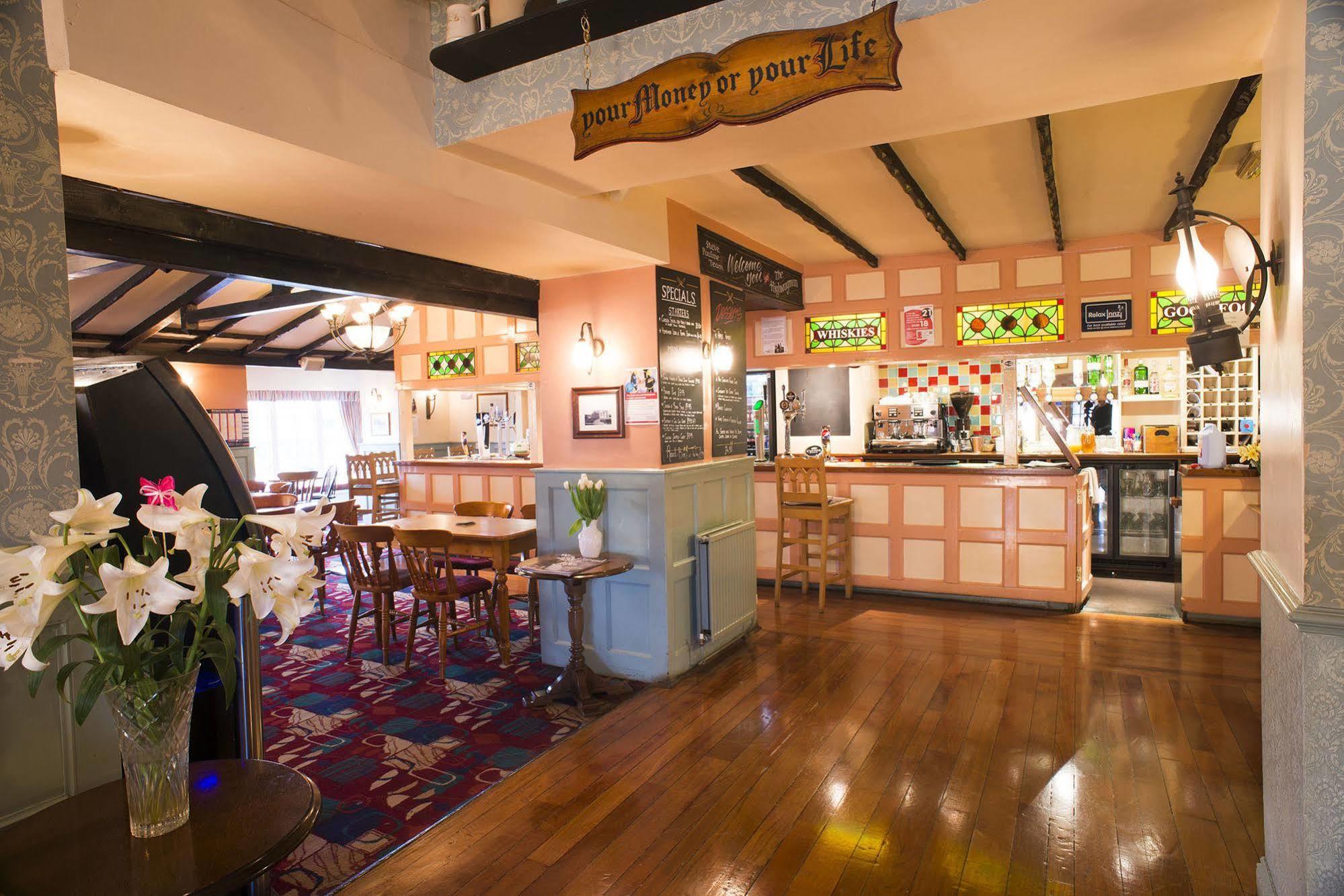 The Highwayman Inn – RelaxInnz Shepton Mallet Exterior foto